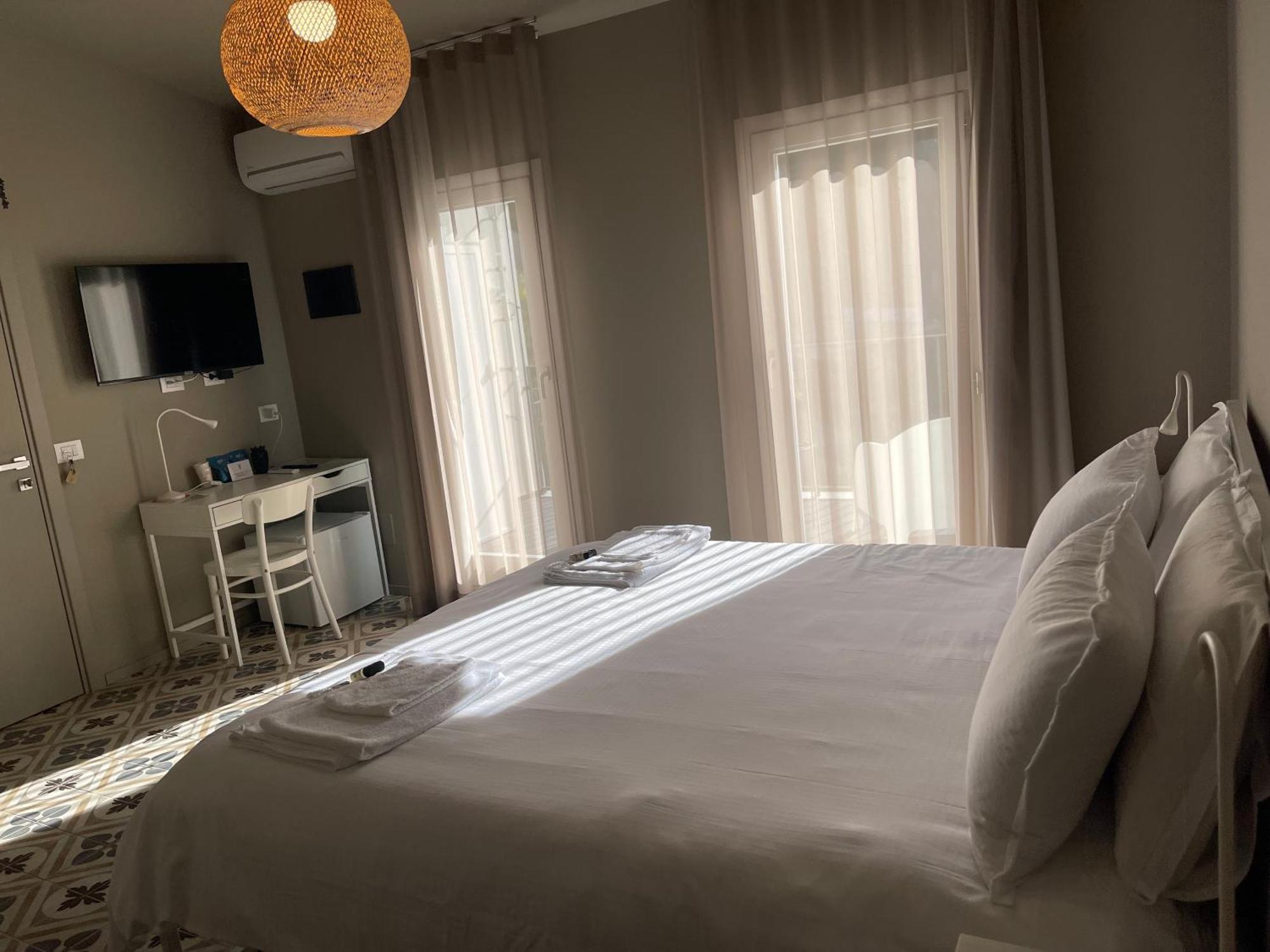 Moronero Hotel Ragusa Buitenkant foto